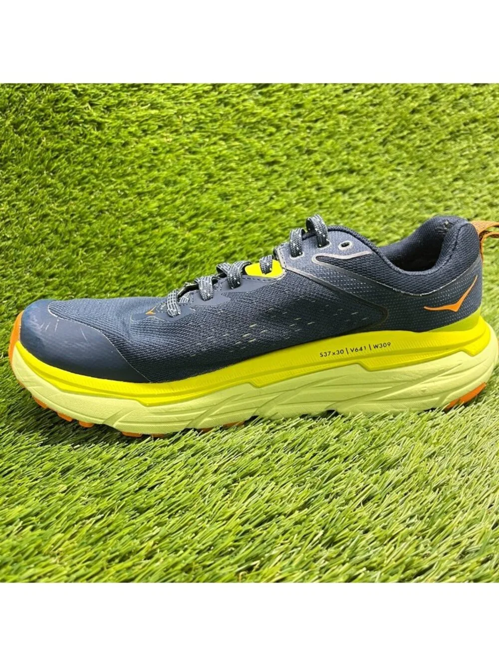 Hoka One One Challenger ATR 6 GTX Mens Size 9 Blue Yellow Running Shoes Sneakers